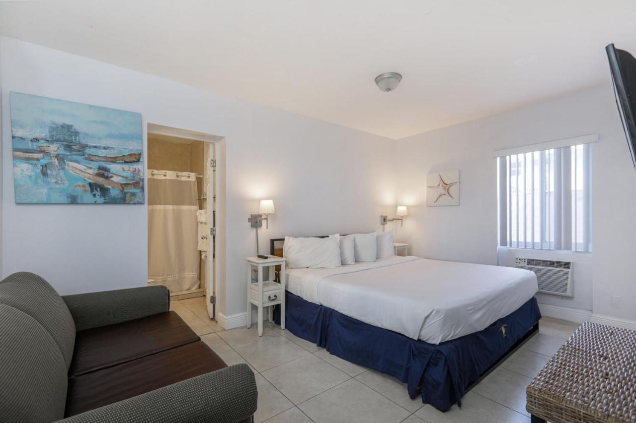 Hollywood Broadwalk Oceanside Hotel Bagian luar foto